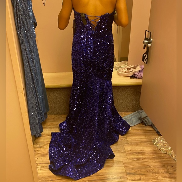 prom dress blue sparkly - Picture 2 of 2